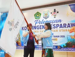 Pesparawi Nasional XIV: Gubernur Zainal Paliwang Lepas Kontingen Kaltara Menuju Papua Barat
